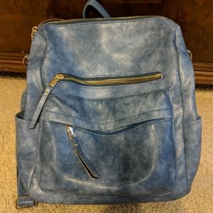 Modern + Chic Brielle convertible backpack
